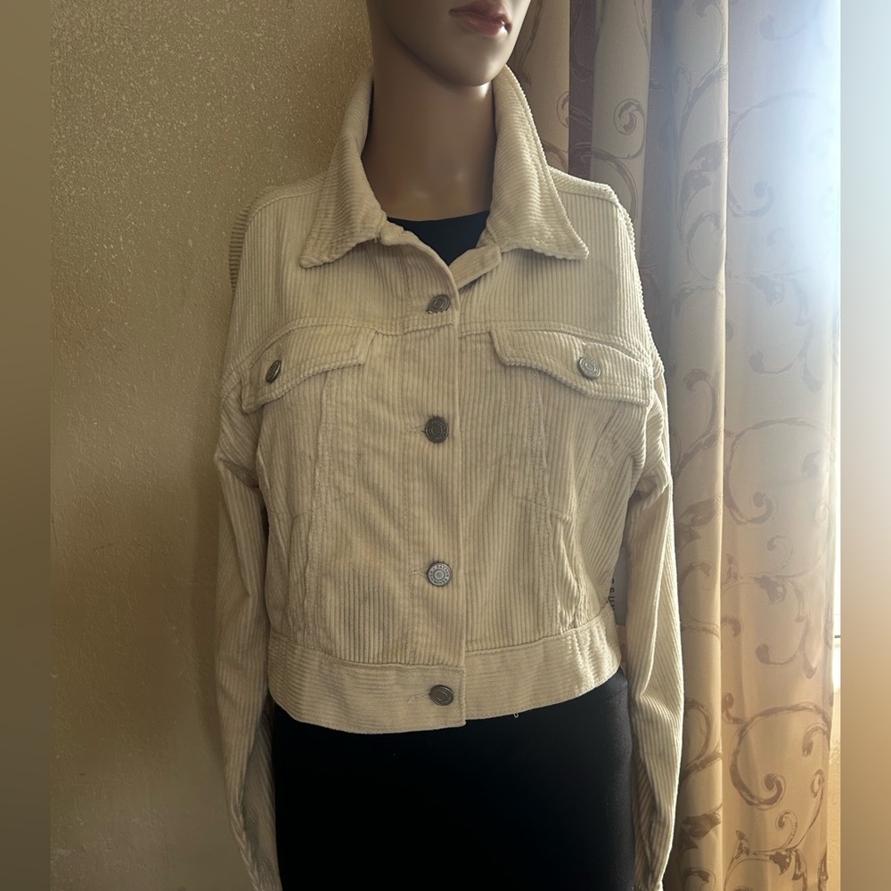 Pacsun, Women’s Cropped, Ivory Corduroy, Button Jacket